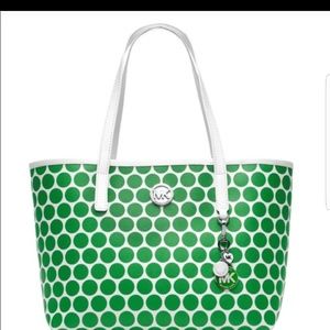 Gorgeous Green Purse